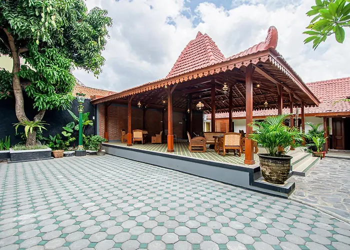 Roemah Noni MacananHotel Jogja