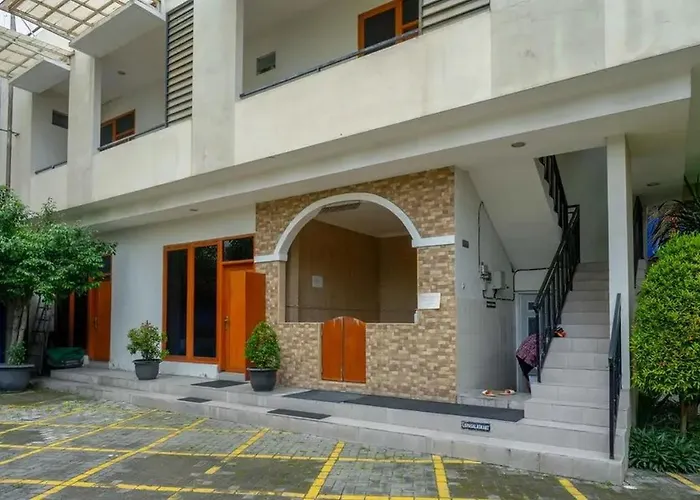 Urbanview Hotel Heryon Yogyakarta